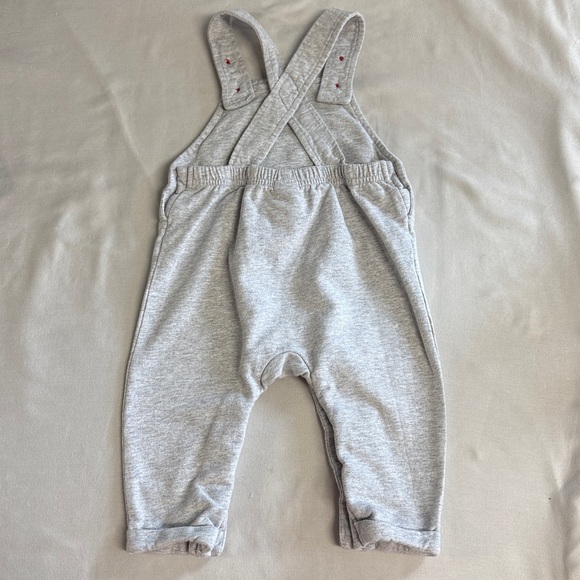 Ellen Degeneres - Light Grey Baby Overalls with adjustable shoulder straps - Picture 4 of 5